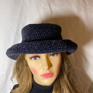 Womens Bucket Hat, wear many ways! Must SEE! Quality! Wear like a fedora too! 🎄